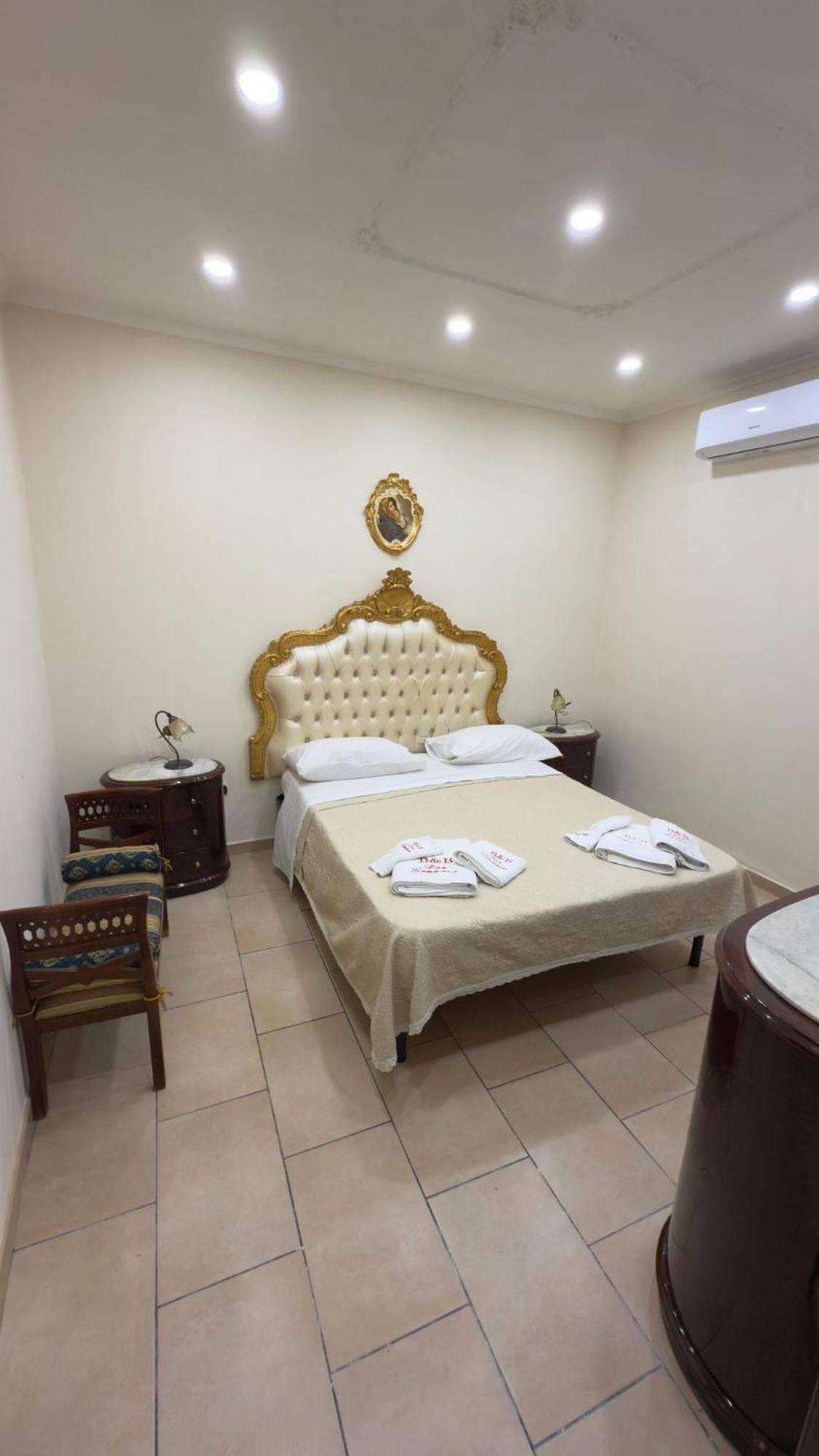Beb Don Gennaro Bed & Breakfast Napoli